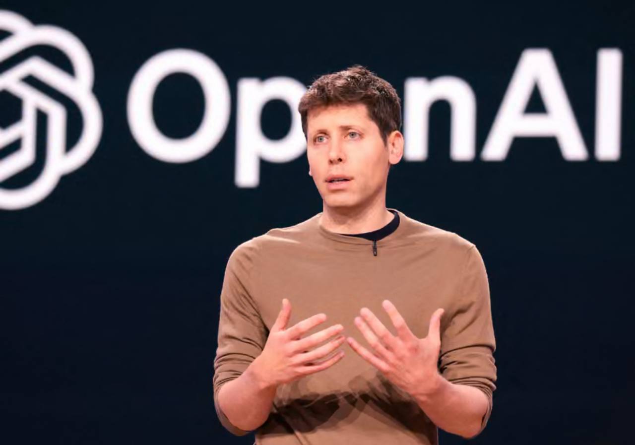 UK Tech Secretary Peter Kyle discussed with OpenAI CEO Sam Altman the idea of providing ChatGPT Plus to all UK citizens, with a potential £2 billion national license. Kyle later clarified he wasn’t serious. The talks were part of a UK–OpenAI partnership exploring AI in public services like justice, education, and defense. Critics raised concerns about over-reliance on Big Tech and insufficient oversight. The proposal highlights AI’s growing role as potential national infrastructure.